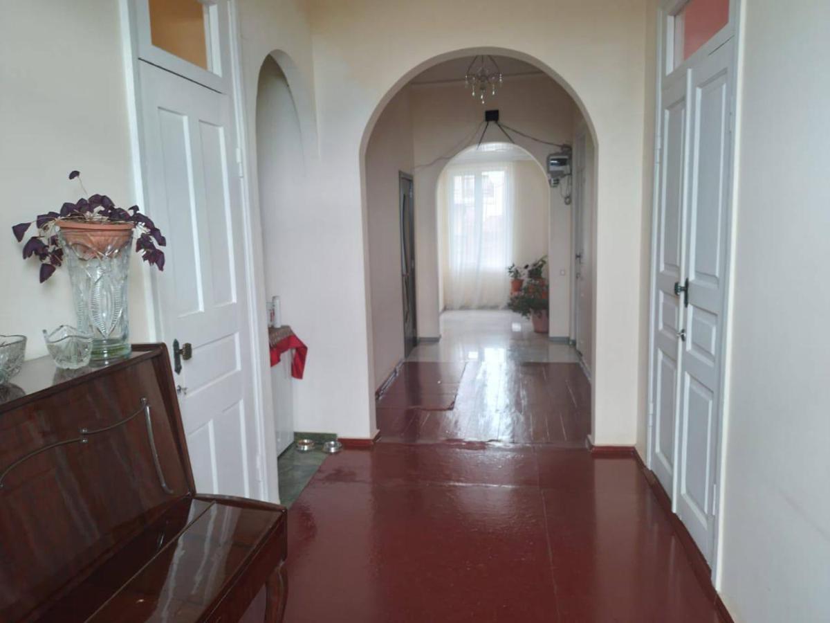 Merabi And Neli Guest House 马钦加里 外观 照片