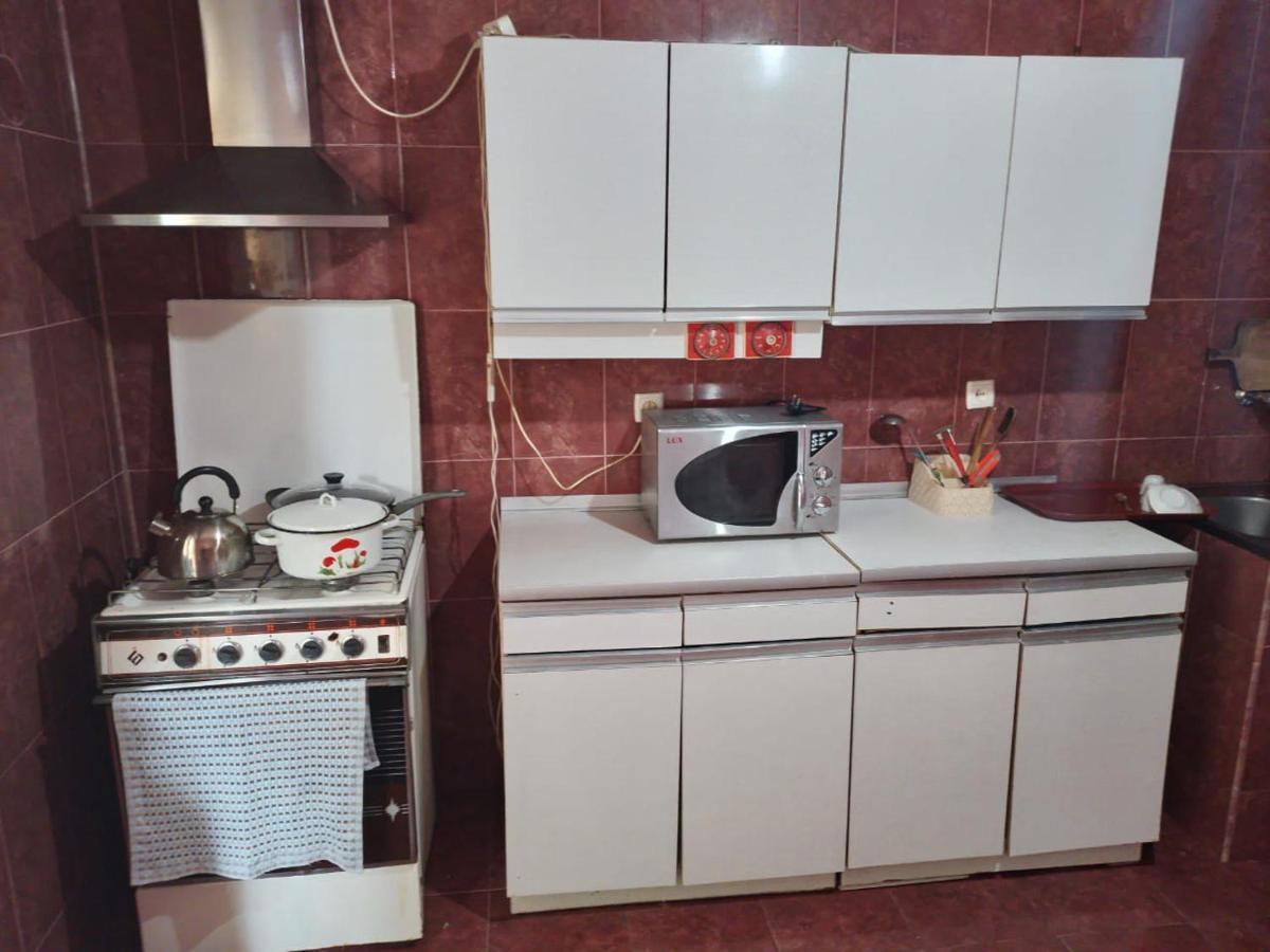 Merabi And Neli Guest House 马钦加里 外观 照片