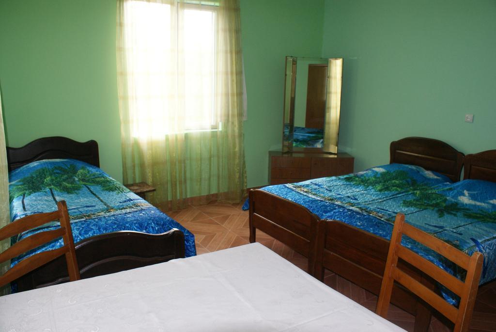 Merabi And Neli Guest House 马钦加里 客房 照片