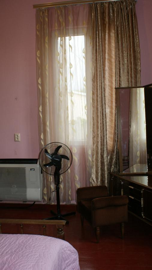Merabi And Neli Guest House 马钦加里 外观 照片